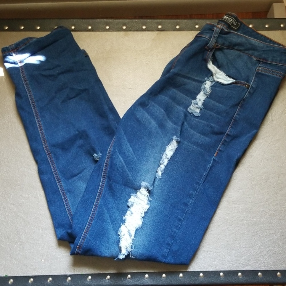 Blue Distressed Jeans